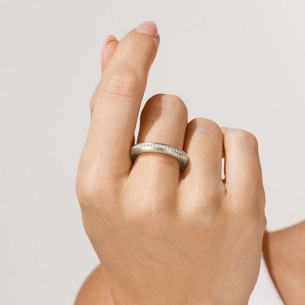 Niessing Satellite Round