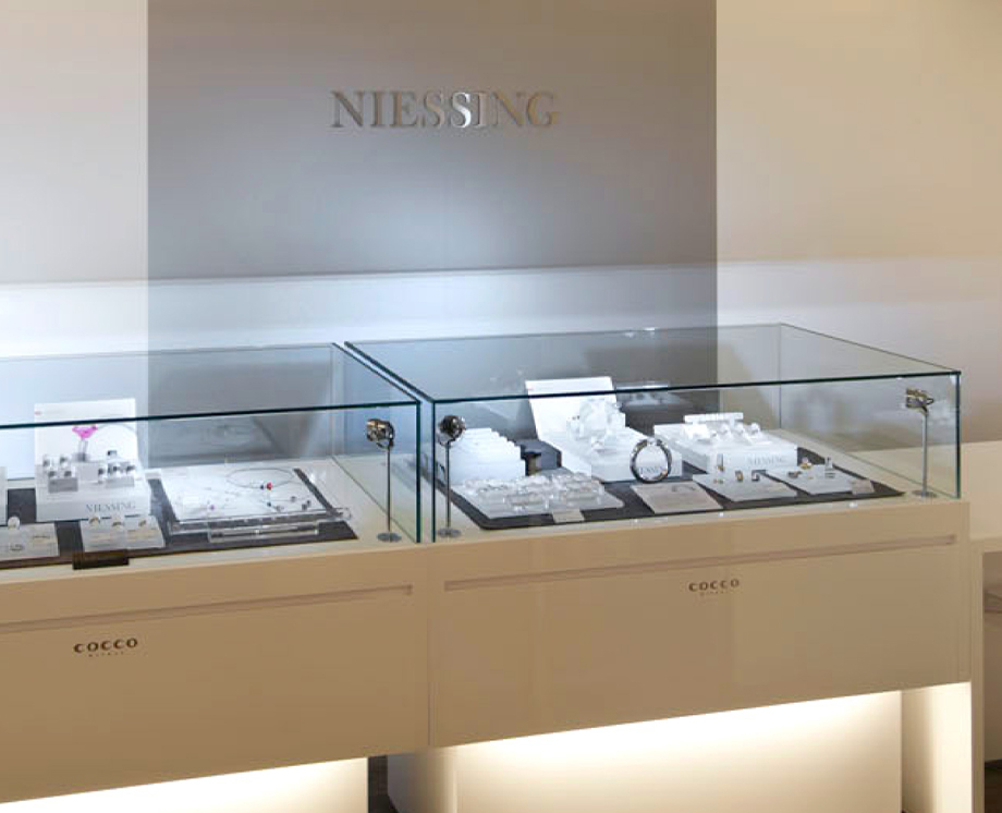 WELCOME TO COCCO BRIDAL

<br>